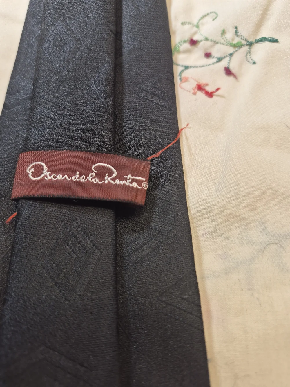 Oscar de la Renta Black Silk Geometric Tie